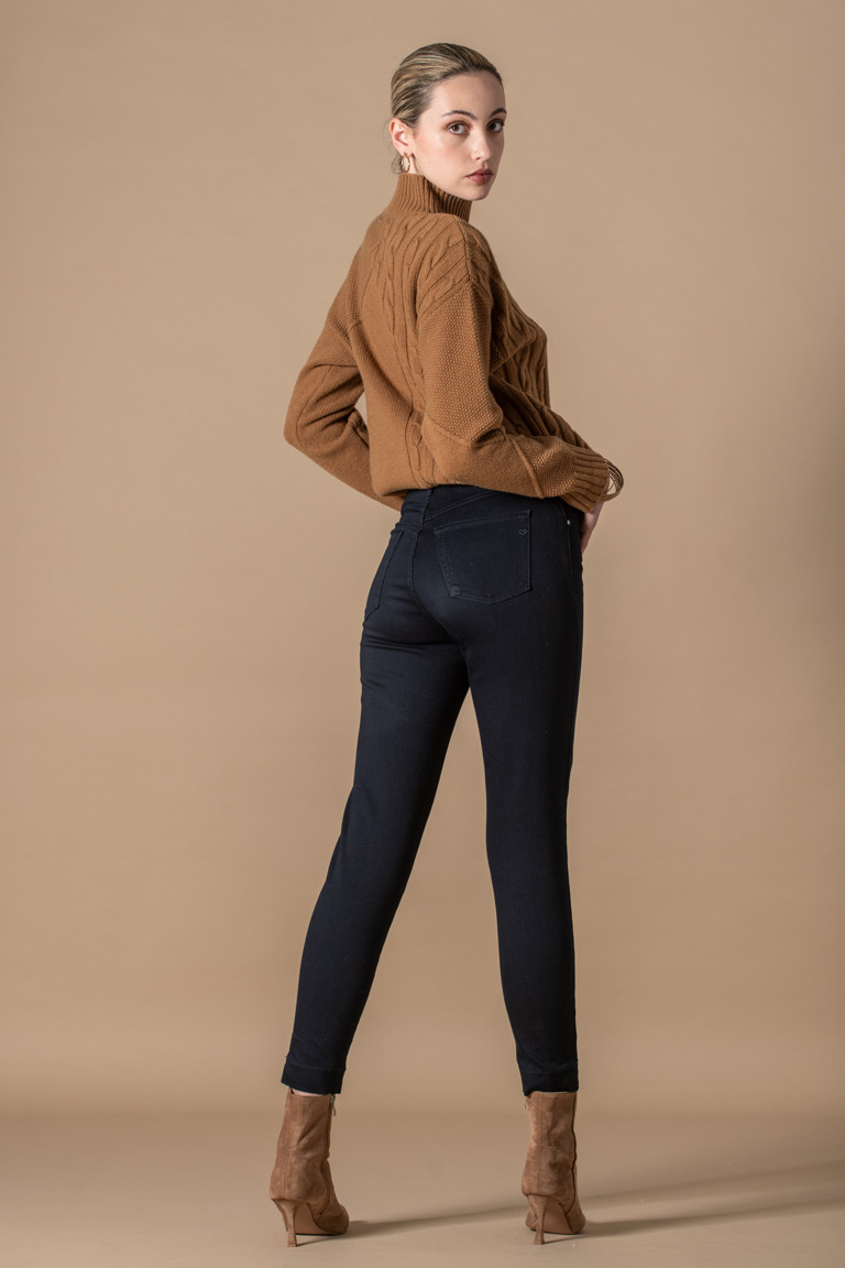 7/8 denim stretch 66%cot20%pol11%vis3%ela